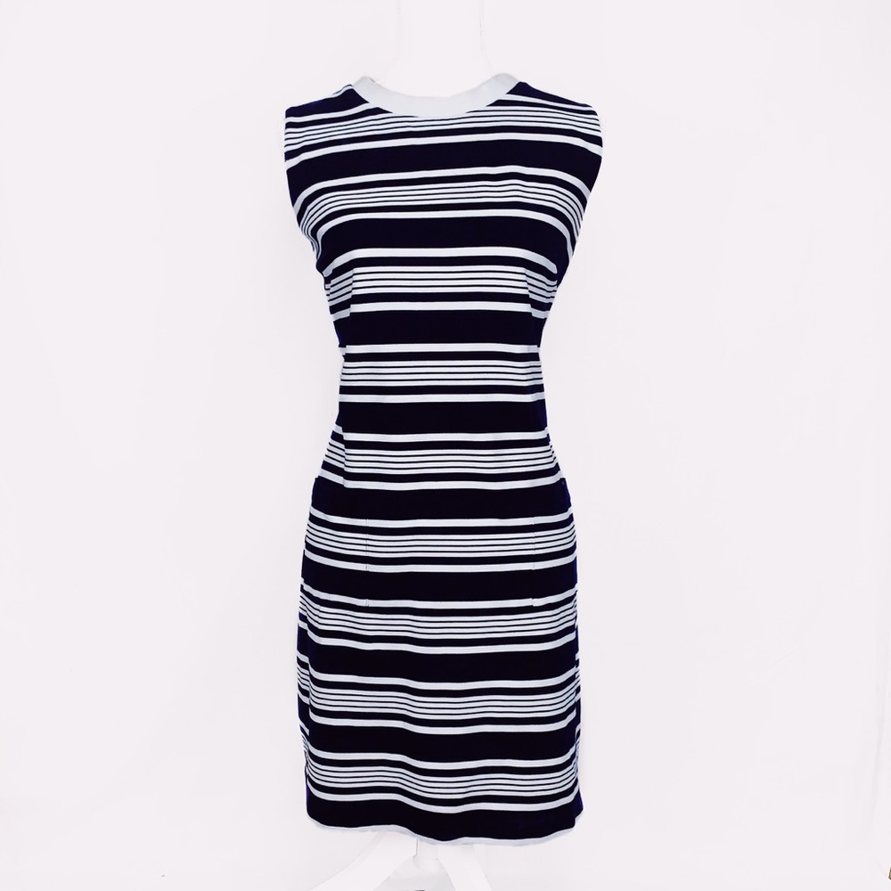 🍍Women’s Navy Blue & White Tommy Hilfiger Dress